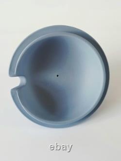 Boîte à miel de l'Association des Apiculteurs Gallois en Jasperware bleu Wedgwood