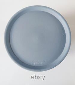 Boîte à miel de l'Association des Apiculteurs Gallois en Jasperware bleu Wedgwood