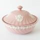 Bo&icirc;te &agrave; Poudre / Bo&icirc;te &agrave; Bijoux Cannel&eacute;e Wedgwood En Jaspe Rose Avec Motif Floral Jasperware