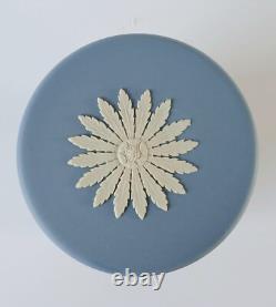 Boîte en jaspe bleu Wedgwood des Heures Dansantes