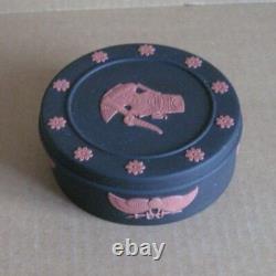 Boîte ronde Wedgwood en jaspe noir et terre cuite ÉGYPTIEN PHARAON
