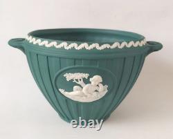 Bol Bacchus à deux poignées en jaspe vert épinette Wedgwood