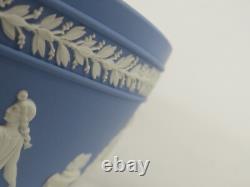 Bol Large en Jasperware Bleu Pâle Vintage Wedgwood Heures Dansantes