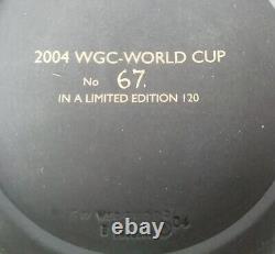 Bol de la Coupe du Monde WGC 2004 en jaspe noir, édition limitée, de la marque Wedgwood, livré dans une boîte.