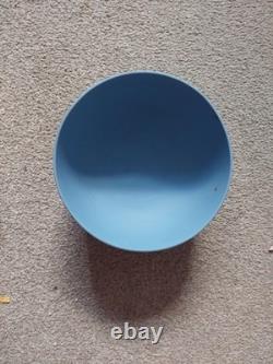 Bol du millénaire en jasperware Wedgwood