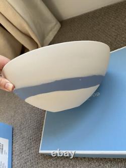 Bol en galets bleu Wedgwood