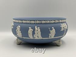 Bol en jaspe Wedgwood bleu à trois pieds