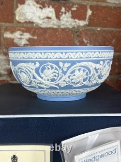 Bol en jaspe Wedgwood bleu édition limitée 225e anniversaire 1984