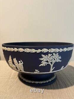 Bol grand antique Wedgewood cobalt sur pied