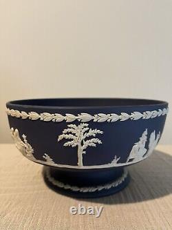 Bol grand antique Wedgewood cobalt sur pied