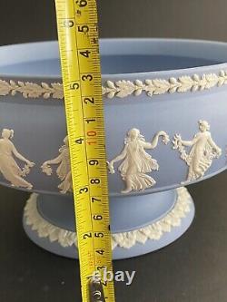 Bol impérial sur pied en jaspe bleu Wedgwood Dancing Hours / Centre de table 20,5cm