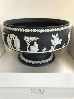 Bol piédestal en basalte noir de Wedgwood, emballé dans un excellent état