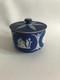 Bonbonni&egrave;re Ancienne Wedgwood Avec Couvercle, En Gr&egrave;s &agrave; Rev&ecirc;tement De Jaspe Bleu, Vers 1860-1890