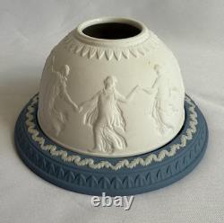 Bougeoir en jaspe bleu et blanc Wedgwood vintage Heures dansantes