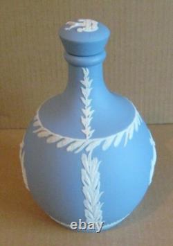 Bouteille Grande de Whisky Glenfiddich en Jasperware Bleu Wedgwood Écossais
