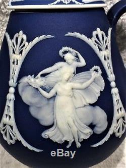 C. 1861 Wedgwood Jasperware Dip Bleu Cobalt (159-veuve Finial) Pot À Thé À La Menthe