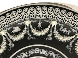 C. 1867 Wedgwood Black Plate Plate Trophy Jasperware Bellerophon Arrosant Pegasus