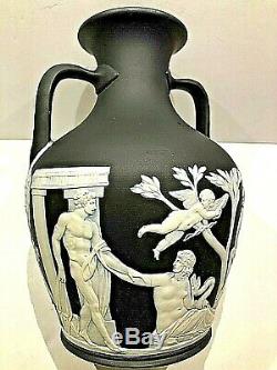 C. 1875 Wedgwood Rare Noir Jasperware Barberini 8 Portland Vase Poignée De Corde