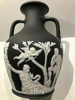 C. 1875 Wedgwood Rare Noir Jasperware Barberini 8 Portland Vase Poignée De Corde