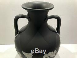 C. 1875 Wedgwood Rare Noir Jasperware Barberini 8 Portland Vase Poignée De Corde