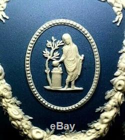 C. 1891 Wedgwood Jasperware Bleu Lidded Vase / Urn # 1200 Rams Head Withswages Tmn