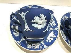 C. 1910 Wedgwood Bleu Cobalt Jasperware Tasses À Café Et Soucoupes (pair) Stunning