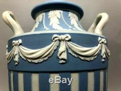 C. 1910 Wedgwood Jasperware Bleu Vase Lidded Turned Moteur 10 Rare De Nice