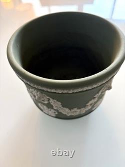 Cache-pot jardinière en jaspe vert Wedgwood en relief, Angleterre, MPN 62