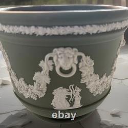 Cache-pot jardinière en jaspe vert Wedgwood en relief, Angleterre, MPN 62