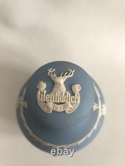 Carafe à whisky Glenfiddich en jaspe Wedgwood bleu vide