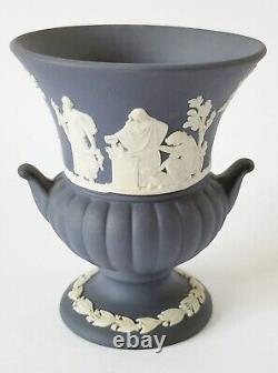 Collection de 3 boîtes à bijoux et d'un vase grec en jaspe bleu Wedgwood Portland