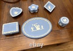 Collection vintage de jasperware bleu Wedgewood