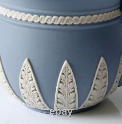 Coupes à crème en jaspe Wedgwood Blue et Portland Blue en édition limitée dans une boîte