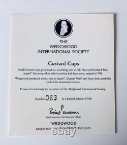 Coupes à crème en jaspe Wedgwood Blue et Portland Blue en édition limitée dans une boîte