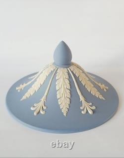 Couvercle de vase Campagna en jaspe Wedgwood bleu uniquement