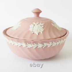 Dish floral en poudre rose de jaspe Wedgwood