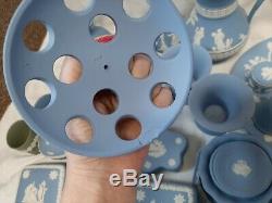 Énorme! Joblot Wedgwood Jasperware 70 Pièces Cruches, Vases, Assiettes Plateau