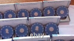 Ensemble complet de treize sceaux d'État américains en jaspe Wedgwood bleu Angleterre