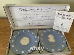 Ensemble complet de treize sceaux d'État américains en jaspe Wedgwood bleu Angleterre