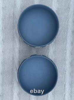 Ensemble de 2 grands bols sur pied en jasperware Wedgwood vintage, Angleterre