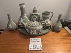Ensemble de 7 pièces de plateau à thé en jaspe Wedgwood vert et blanc