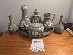 Ensemble de 7 pièces de plateau à thé en jaspe Wedgwood vert et blanc