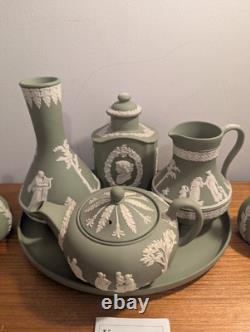 Ensemble de 7 pièces de plateau à thé en jaspe Wedgwood vert et blanc