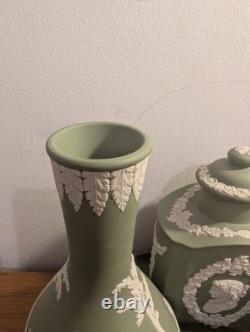 Ensemble de 7 pièces de plateau à thé en jaspe Wedgwood vert et blanc