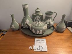Ensemble de 7 pièces de plateau à thé en jaspe Wedgwood vert et blanc