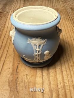 Ensemble de jarres RARE de Piesse & Lubins avec un lot de jasperware bleu Wedgwood ancien