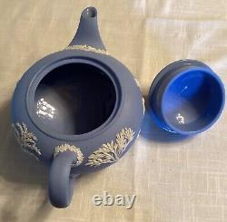Ensemble de thé en jaspe bleu Wedgwood de 16 pièces