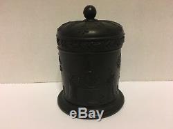 Extrêmement Rare! Wedgwood Older Très Rare Pot À Couvercle Jasperware Noir Sur Noir