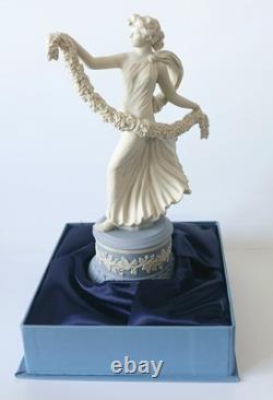 Figure Wedgwood Blue Jasper Les Heures dansantes, boîte, couronne de laurier, jasperware