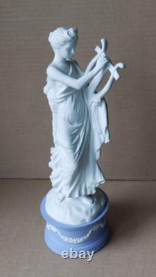 Figurine Erato, Muse classique, en jaspe bleu Wedgwood, grande taille